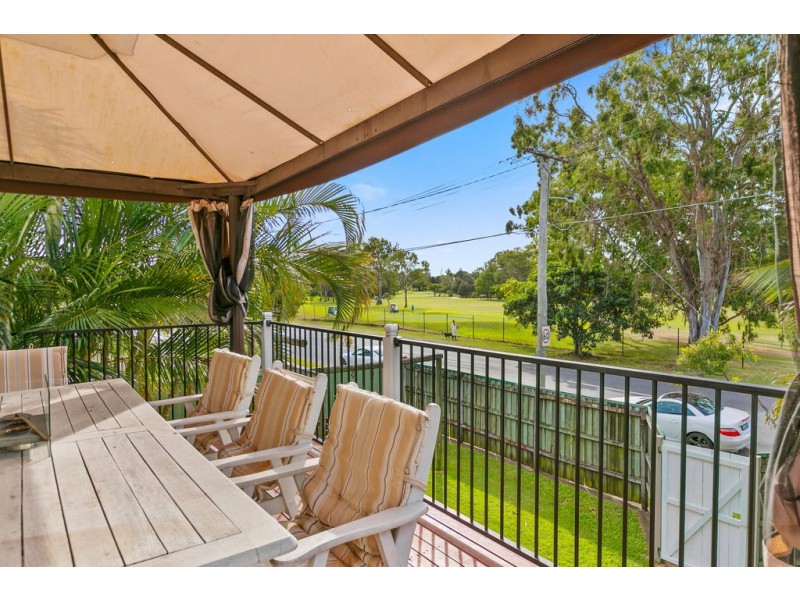 4 CHANDOS STREET, Wynnum West QLD 4178