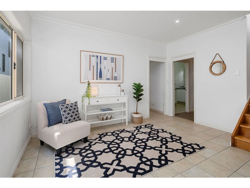 16 CEDAR STREET, Wynnum QLD 4178