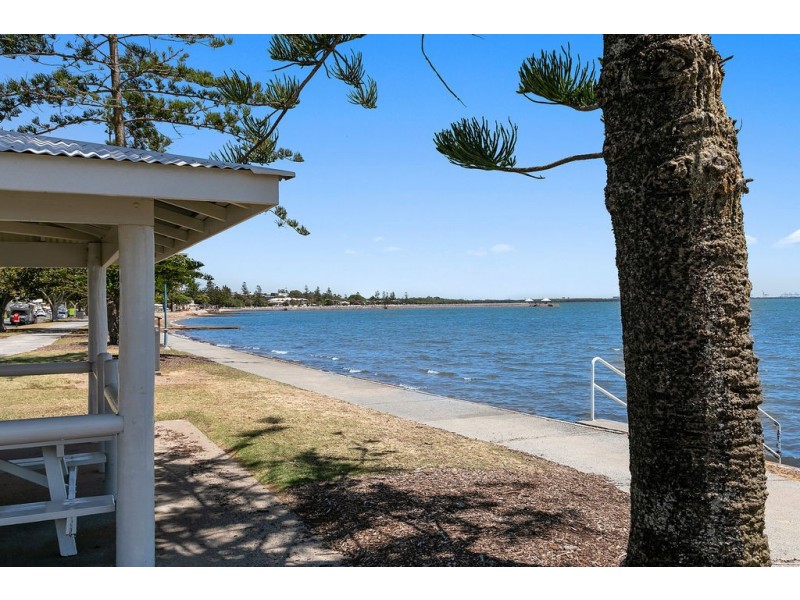 16 CEDAR STREET, Wynnum QLD 4178