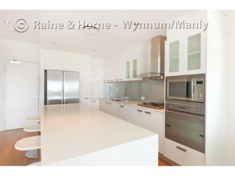 2/435 Esplanade, Manly QLD 4179