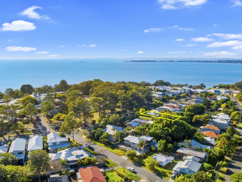 169 Oceana Terrace, Lota QLD 4179