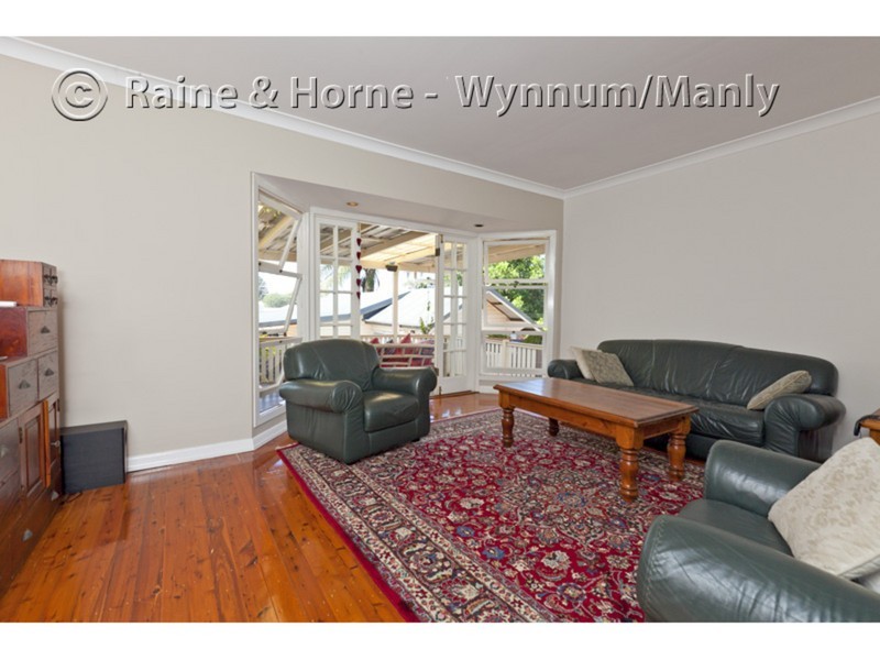 93  Waterview Avenue, Wynnum QLD 4178