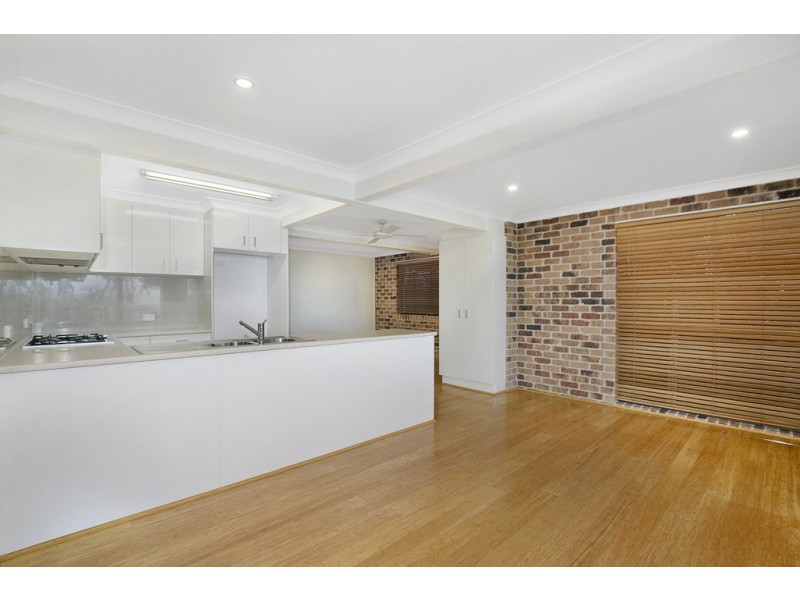 659B Esplanade, Lota QLD 4179