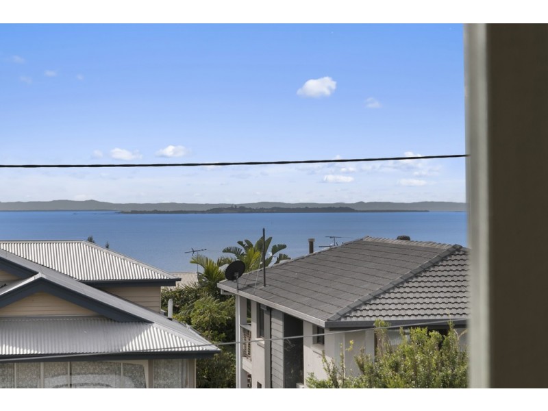 59a CARLTON TERRACE, Wynnum QLD 4178