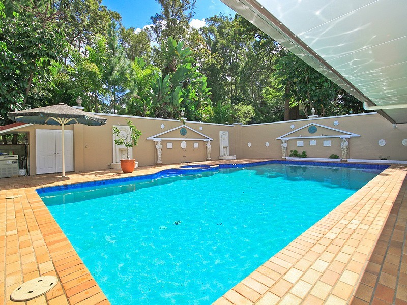 26 Tick Street, Mount Gravatt East QLD 4122