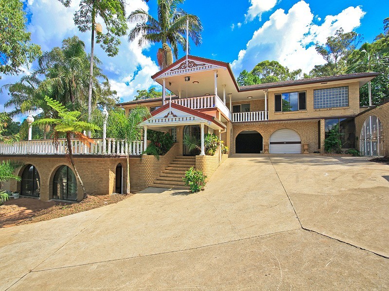 26 Tick Street, Mount Gravatt East QLD 4122