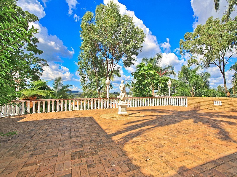 26 Tick Street, Mount Gravatt East QLD 4122