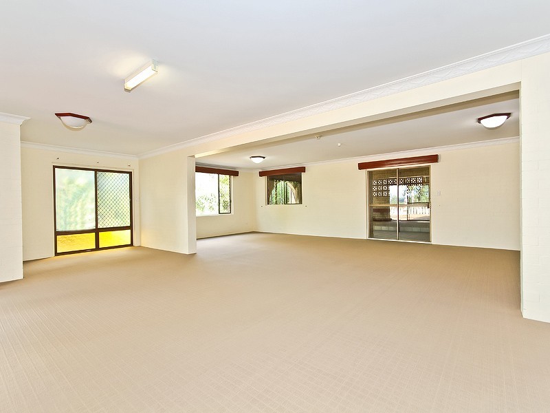 26 Tick Street, Mount Gravatt East QLD 4122