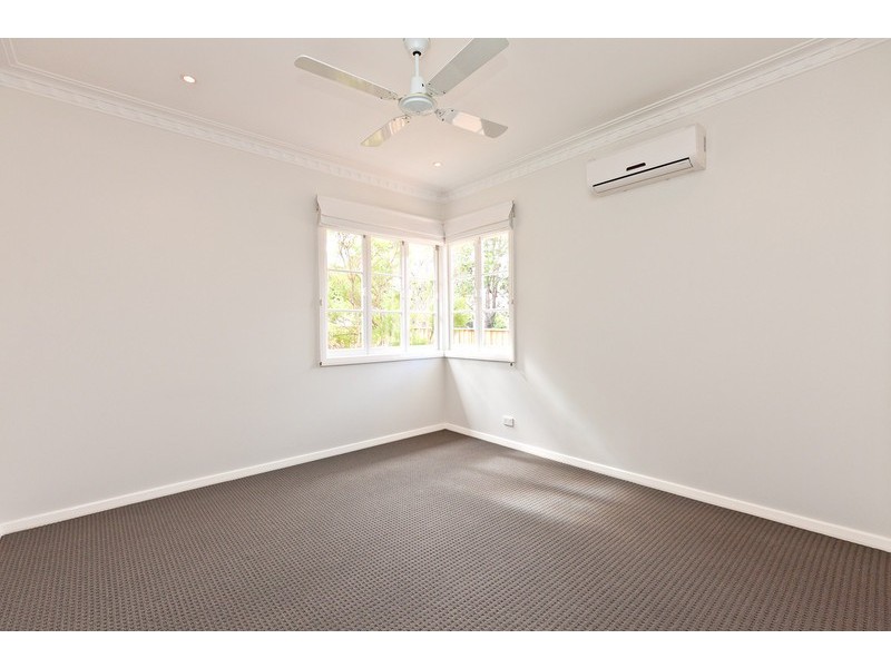 2315 Wynnum Rd, Wynnum QLD 4178