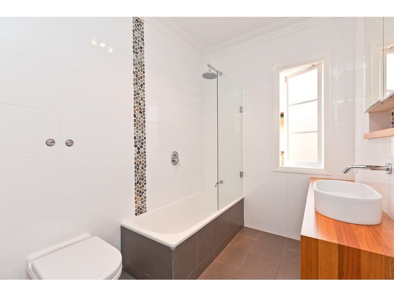 2315 Wynnum Rd, Wynnum QLD 4178