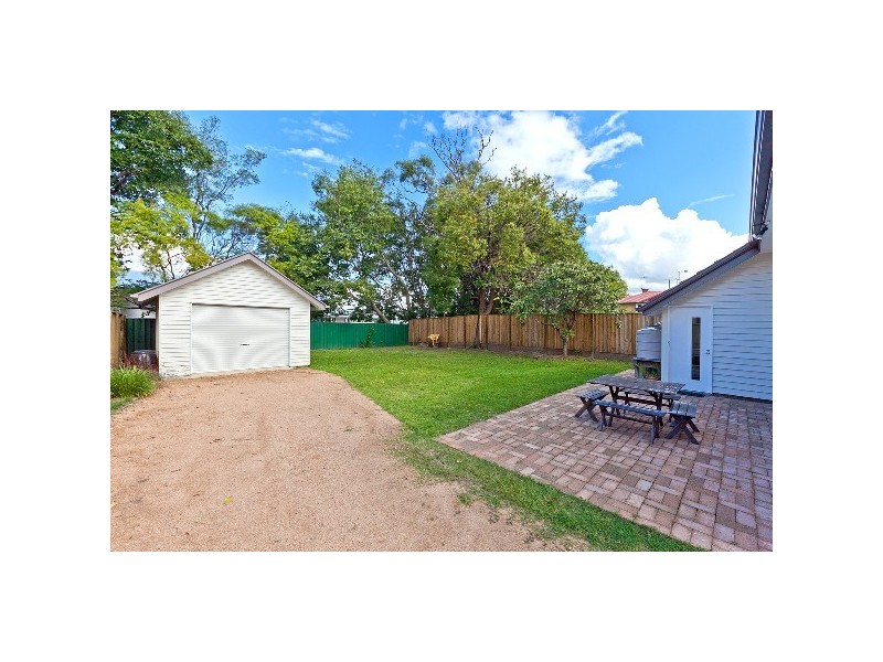 2315 Wynnum Rd, Wynnum QLD 4178