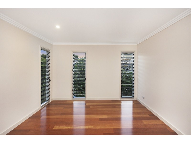 153 Kingsley Terrace, Manly QLD 4179