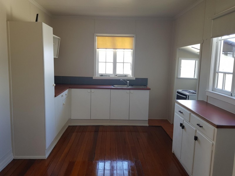 36 BOORAN STREET, Lota QLD 4179