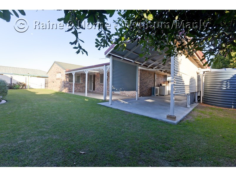 21 Poinciana Street, Wynnum West QLD 4178