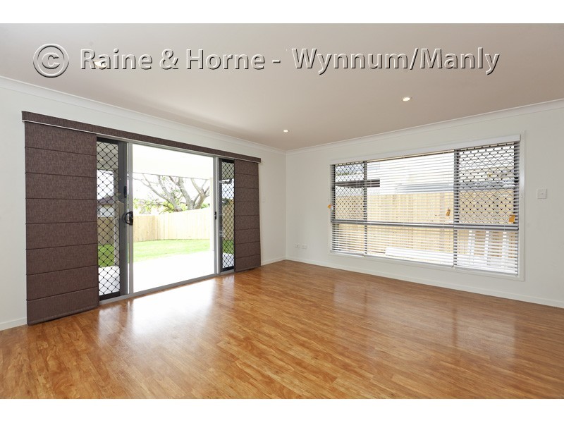 69 Waterview Ave, Wynnum QLD 4178
