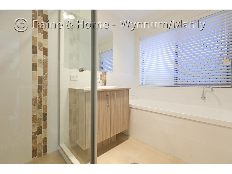 67 Waterview Ave, Wynnum QLD 4178
