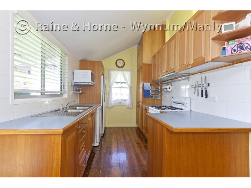 10 Berrima Street, Wynnum QLD 4178