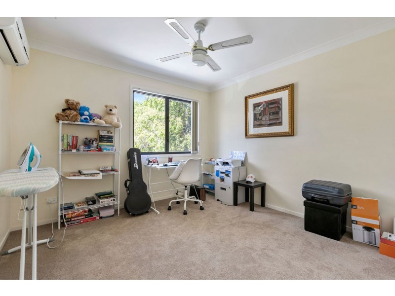 6/49 GANNON AVENUE, Manly QLD 4179