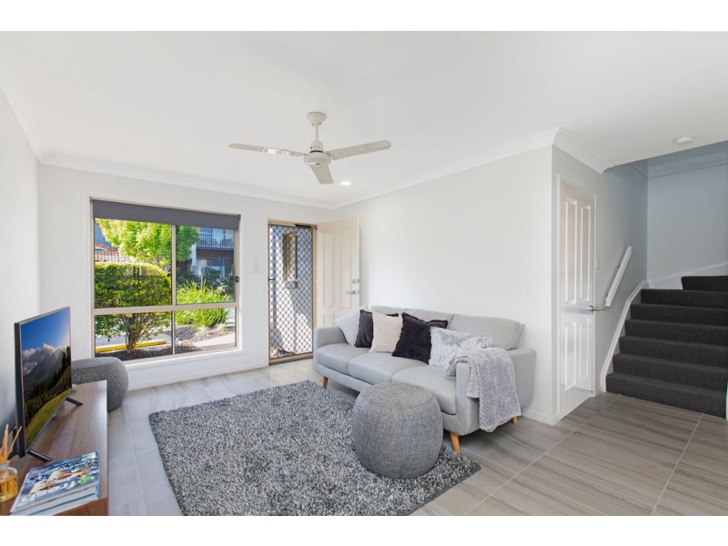15 250 MANLY ROAD, Manly West QLD 4179
