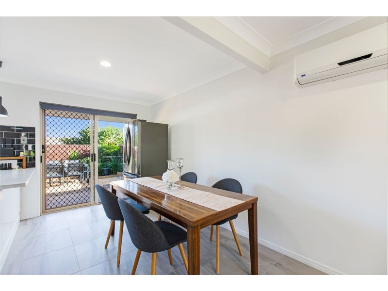 15 250 MANLY ROAD, Manly West QLD 4179