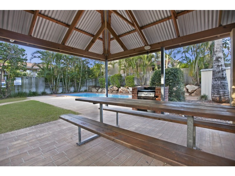 15 250 MANLY ROAD, Manly West QLD 4179