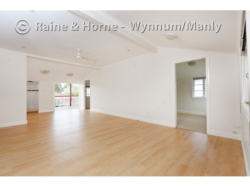 11 Pansy Street, Wynnum QLD 4178