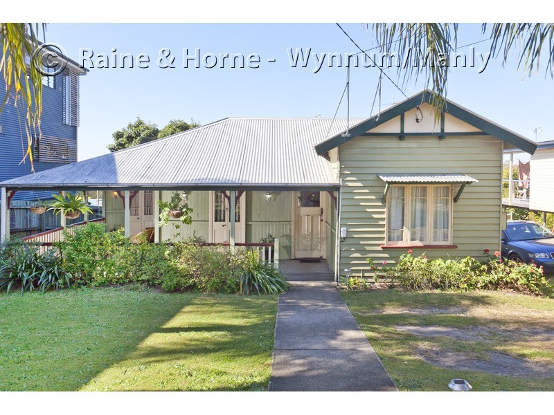 39 Gordon Parade, Manly QLD 4179