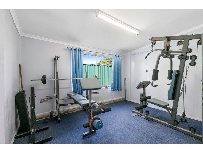 17 NORTH ROAD, Wynnum West QLD 4178