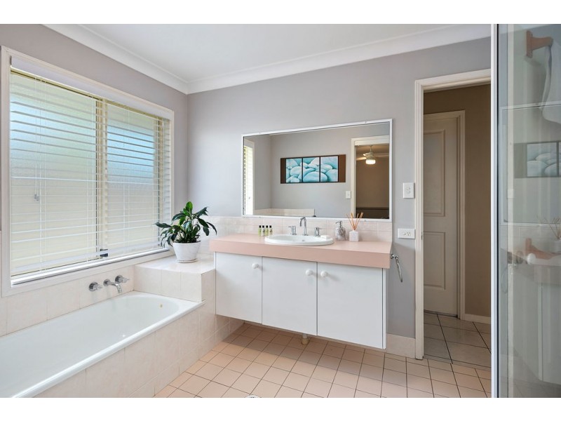 16 TOURIGA STREET, Thornlands QLD 4164