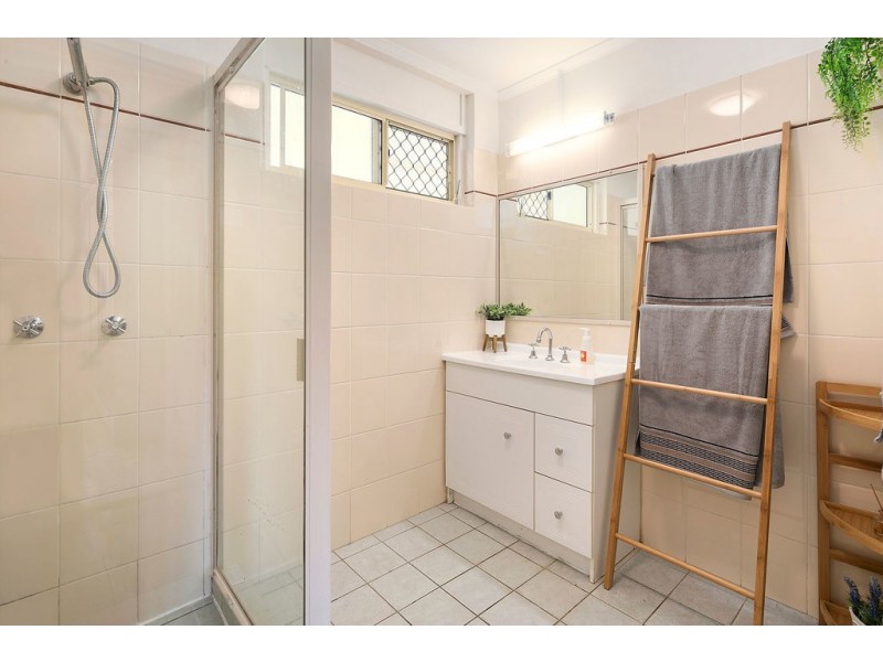 467 REDLAND BAY ROAD, Capalaba QLD 4157