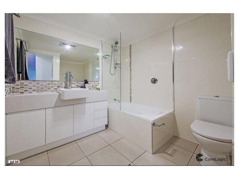 1 – 54 YAMBOYNA STREET, Manly QLD 4179