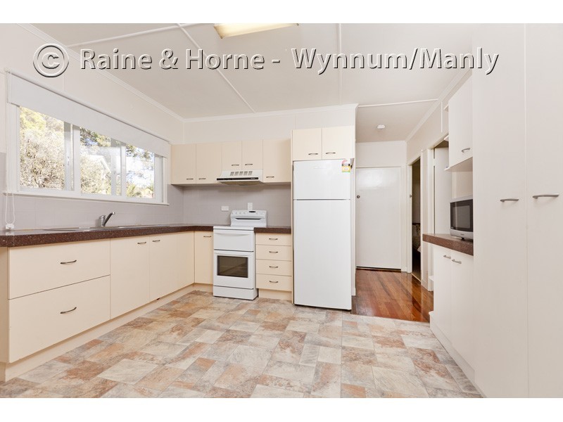 12 Herbert Street, Lota QLD 4179