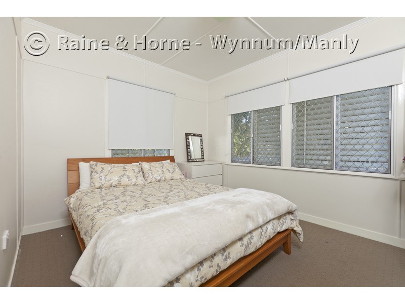 12 Herbert Street, Lota QLD 4179