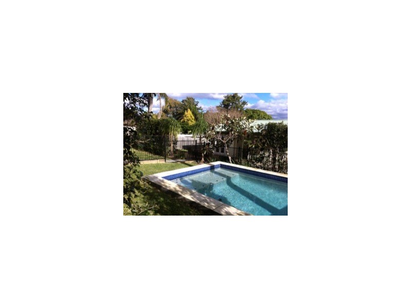 253 Ernest Street, Lota QLD 4179