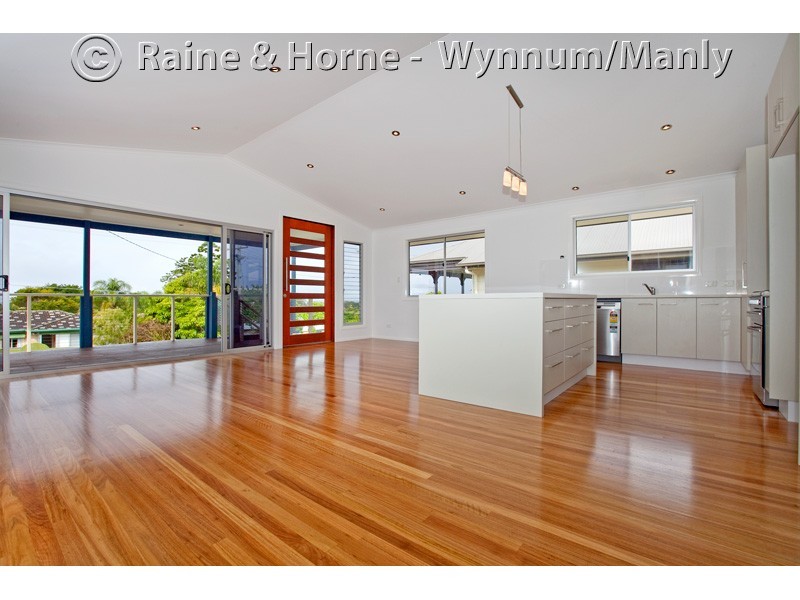 104 Gordon Parade, Manly QLD 4179
