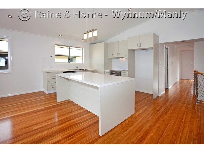 104 Gordon Parade, Manly QLD 4179