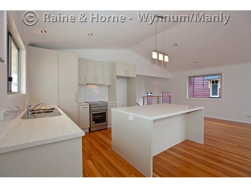 104 Gordon Parade, Manly QLD 4179