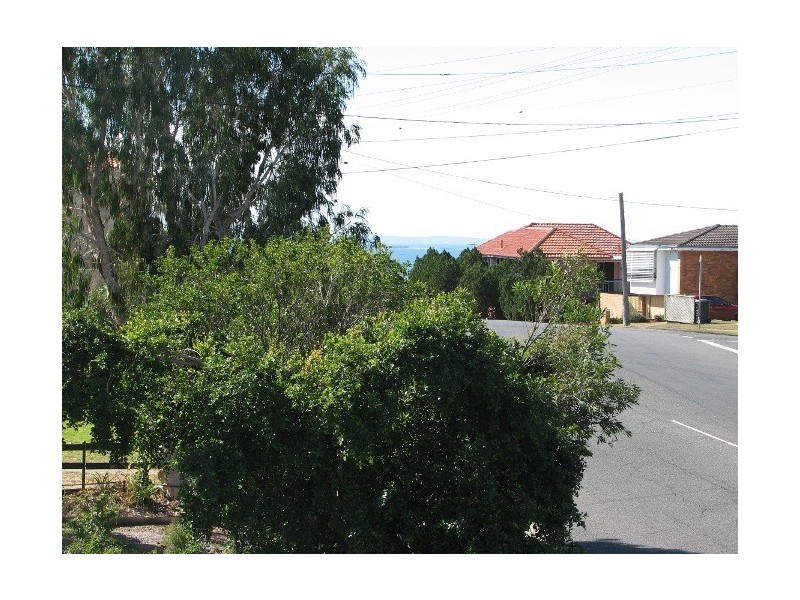 104 Gordon Parade, Manly QLD 4179