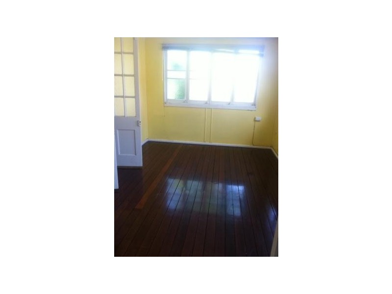 47 Wellington Street, Coorparoo QLD 4151