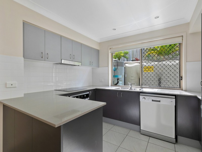 37/11 TRIPCONY PLACE, Wakerley QLD 4154