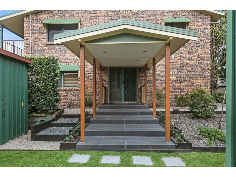 32 BELLEVUE PARADE, Lota QLD 4179