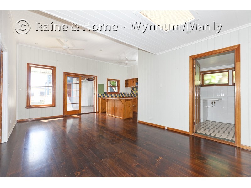 122 KINGSLEY TCE, Manly QLD 4179