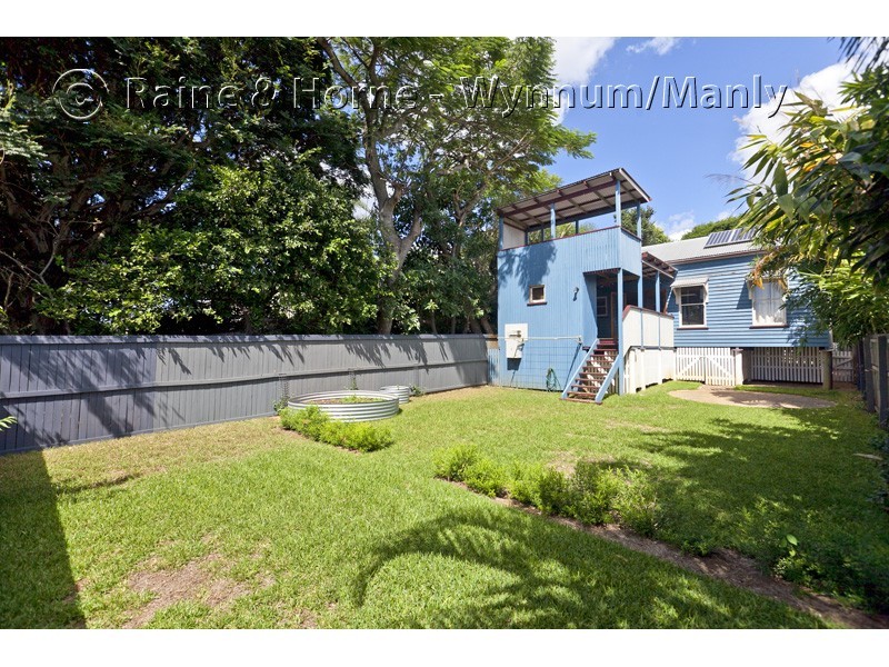 122 KINGSLEY TCE, Manly QLD 4179