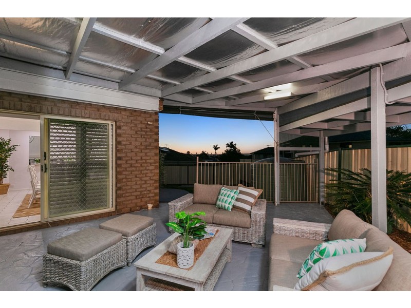 1 Teraglin Street, Manly West QLD 4179