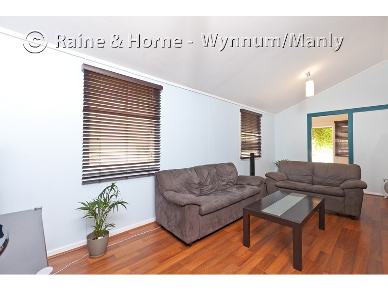 49 Fisher Street, Manly QLD 4179