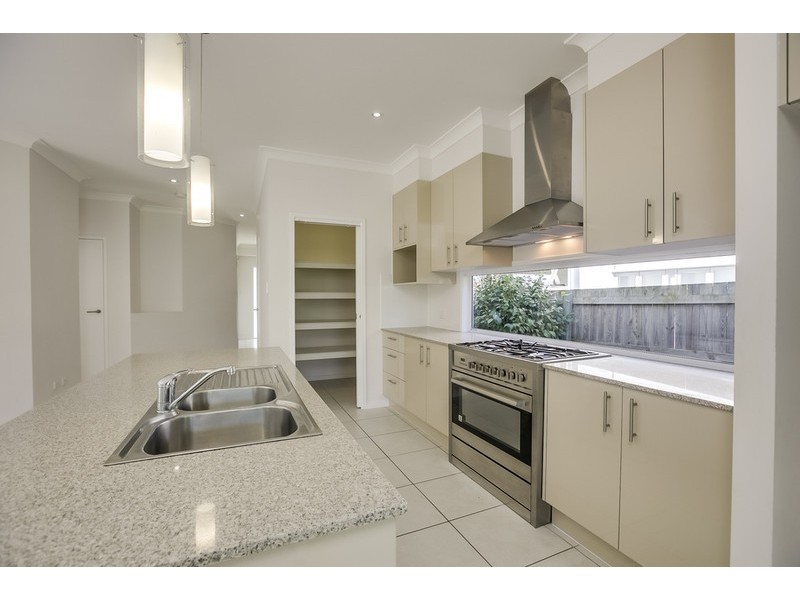106 Drayton Terrace, Wynnum QLD 4178