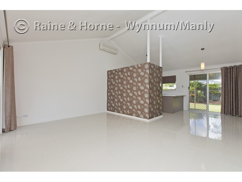 20 Banks Street, Wynnum West QLD 4178