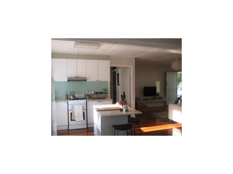 39 Wilde Street, Wynnum QLD 4178