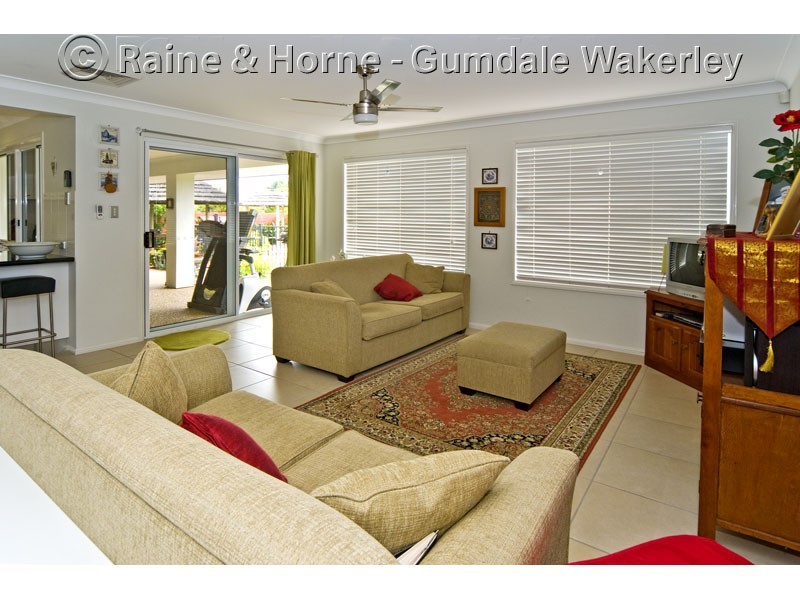 32 John Street, Manly West QLD 4179