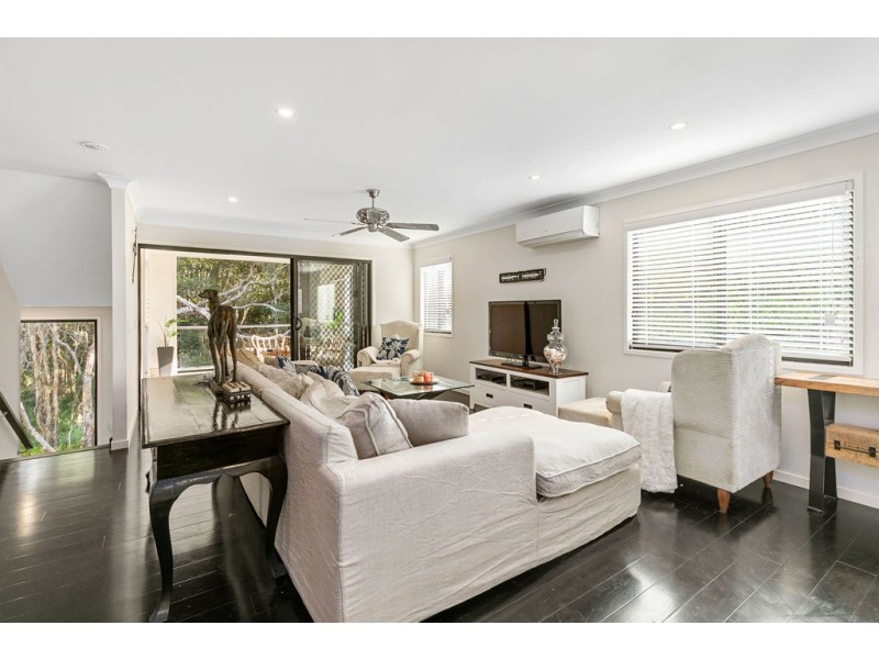 21/15 OASIS CLOSE, Manly West QLD 4179